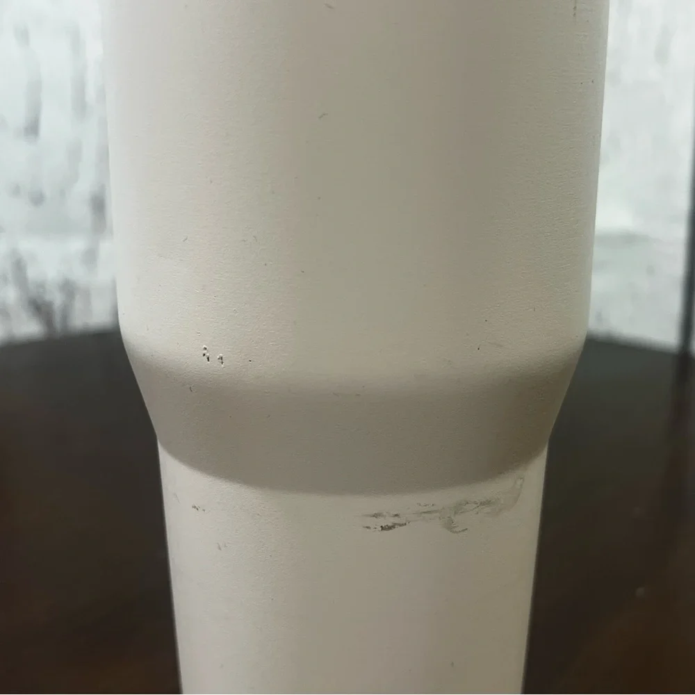 Stanley Iceflow Flip Straw Pale Pink 30 oz Travel Mug with Foldable Handle - Picture 7 of 12